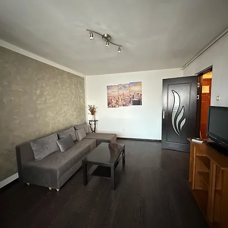 Blue Sky Apartment
